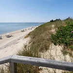 Strandwaerts Apartamento *