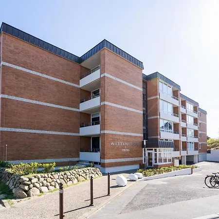 Strandwaerts شقة *